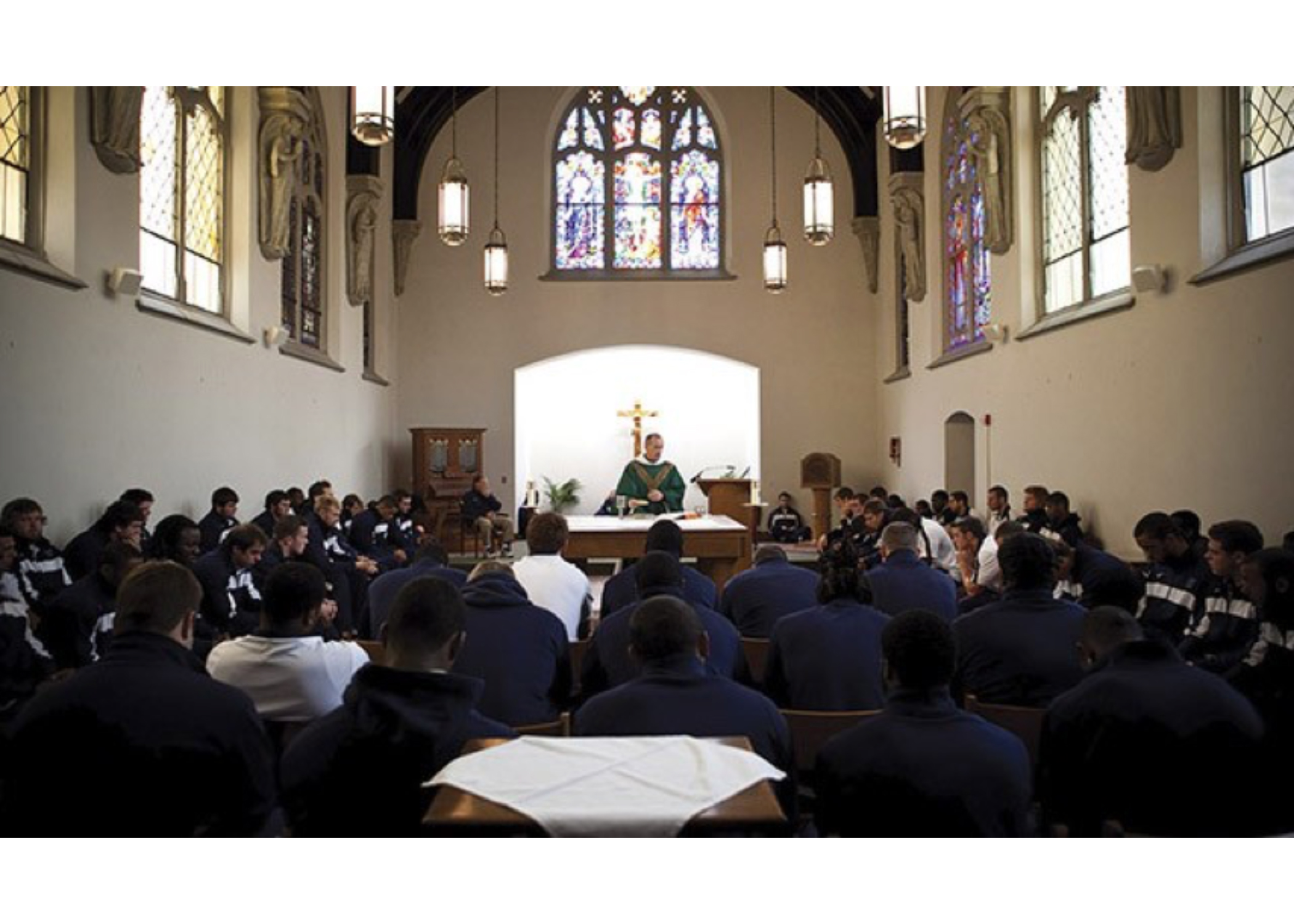 Hagan says Mass with Villanova University athletes. (©2012 to The Augustinian Province of Saint Thomas of Villanova. All rights reserved. Used with permission.)